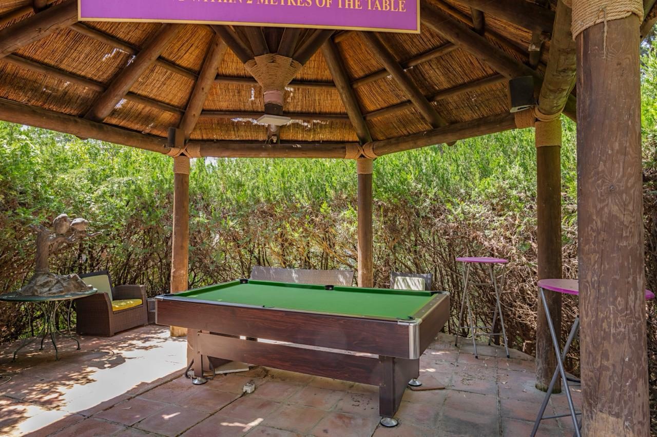 Roman Oasis restaurant